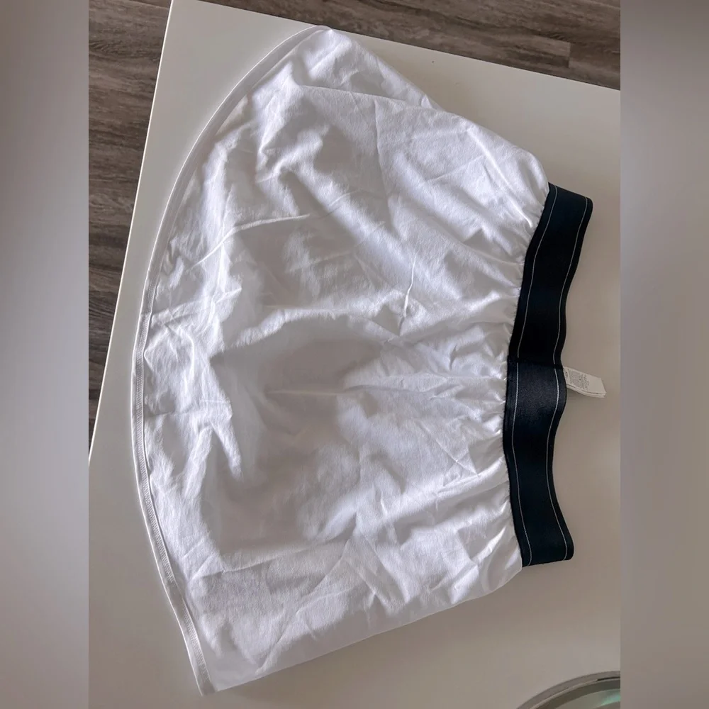 Alo skirt